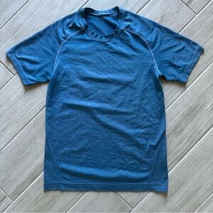 Lululemon Metal Vent Tech Short Sleeve 2.0 Tee Shirt Mens XS Blue Activewear